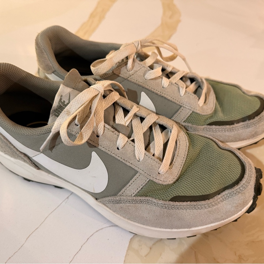 Nike Olive and Light Gray Running Shoes